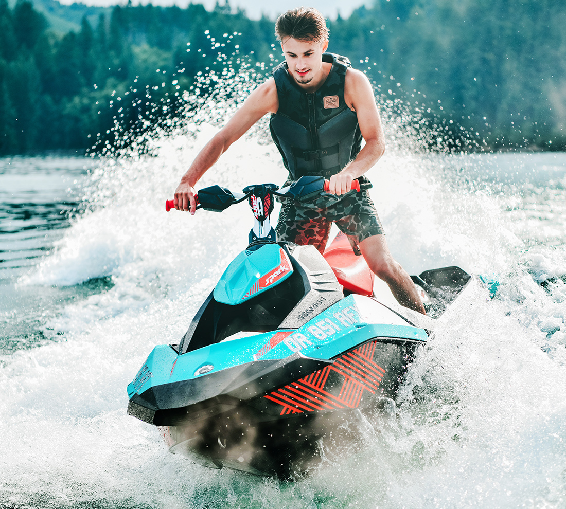 jet-skiing-1 Extreme Sports Jet Skiing